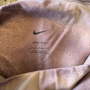 Nike women’s leggings